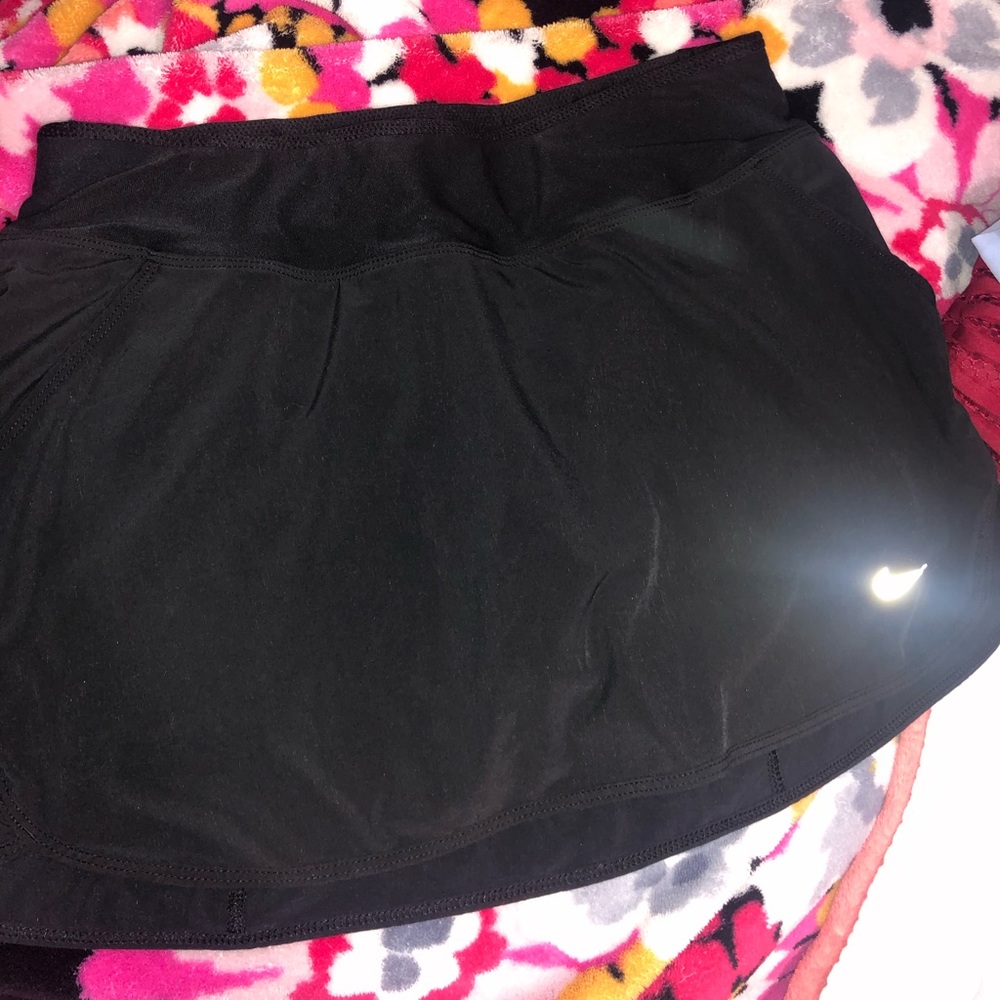 Nike tennis skirt